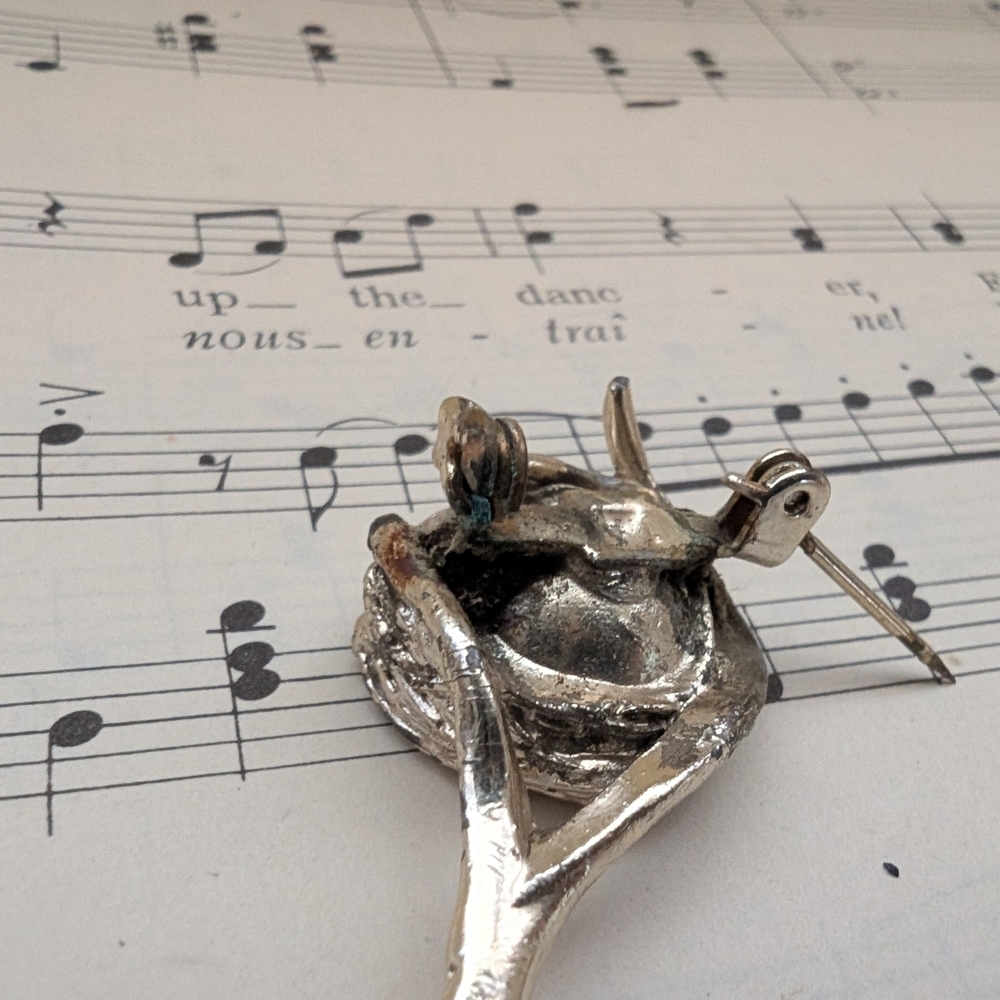 Silver Bird Nest Brooch with Pearls - Picture 10 of 12